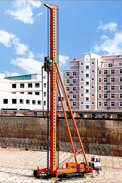 CFG20桩机在北京工地